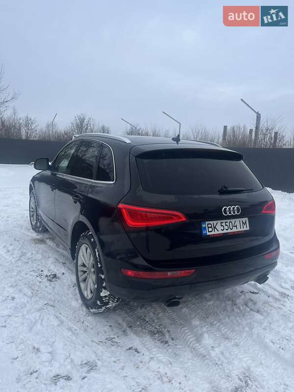 Внедорожник / Кроссовер Audi Q5 2014 в Ровно