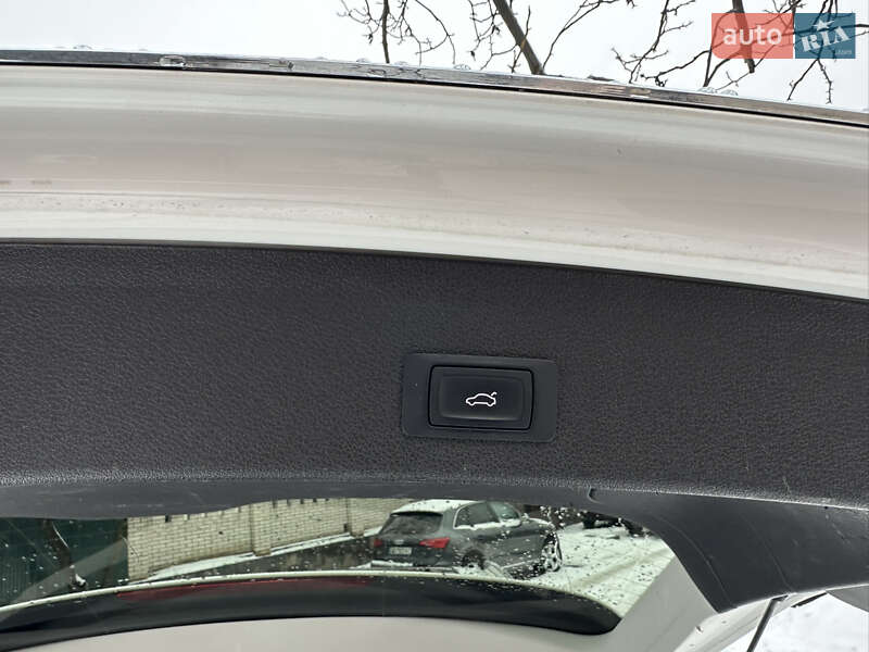 Внедорожник / Кроссовер Audi Q5 2015 в Виннице