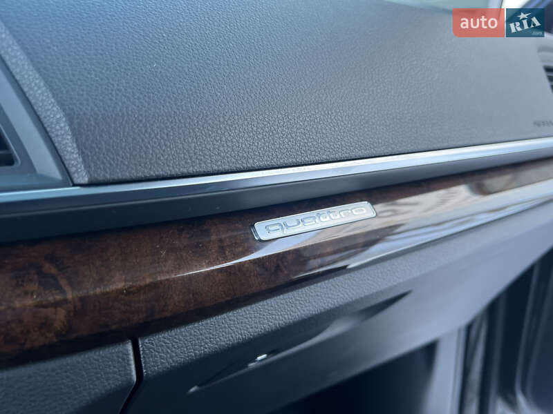 Внедорожник / Кроссовер Audi Q5 2017 в Луцке