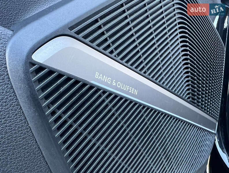 Внедорожник / Кроссовер Audi Q5 2017 в Луцке