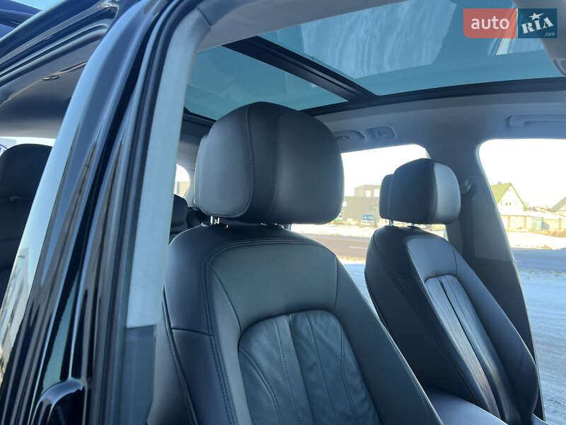 Внедорожник / Кроссовер Audi Q5 2017 в Луцке