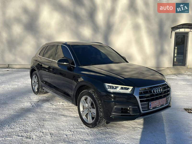 Внедорожник / Кроссовер Audi Q5 2017 в Луцке