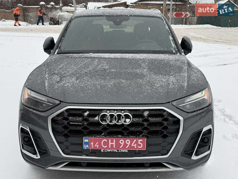 Внедорожник / Кроссовер Audi Q5 2022 в Киеве
