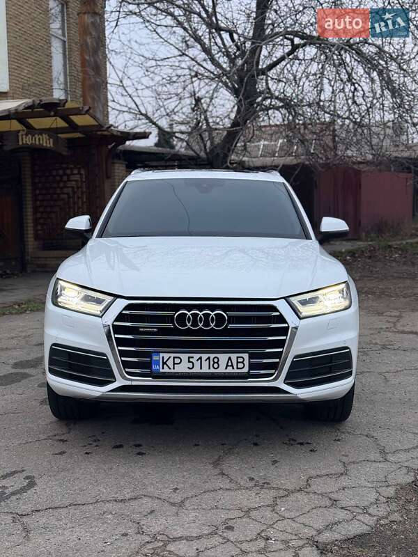 Внедорожник / Кроссовер Audi Q5 2020 в Запорожье