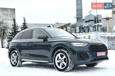 Позашляховик / Кросовер Audi Q5 2021 в Києві