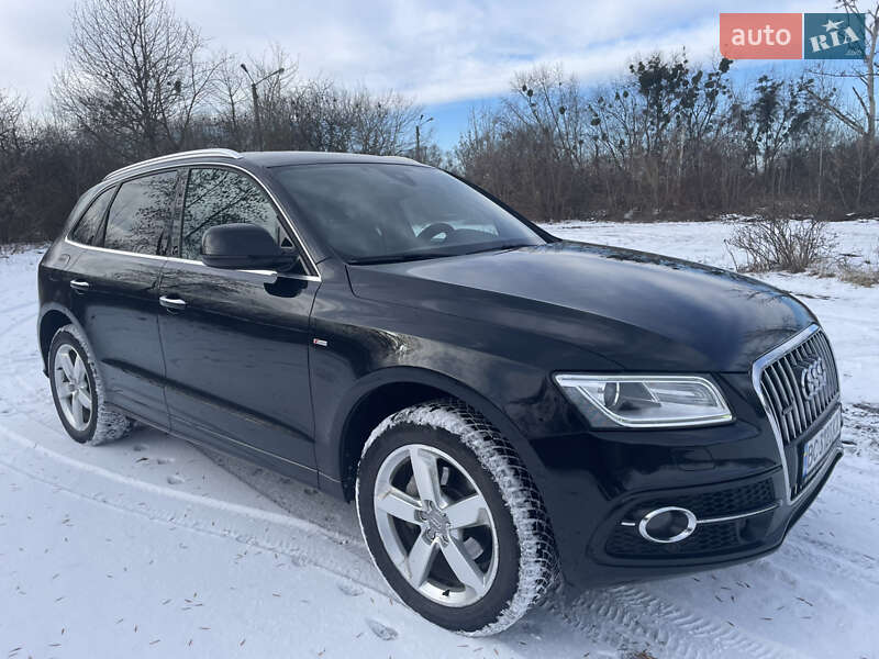 Внедорожник / Кроссовер Audi Q5 2015 в Львове