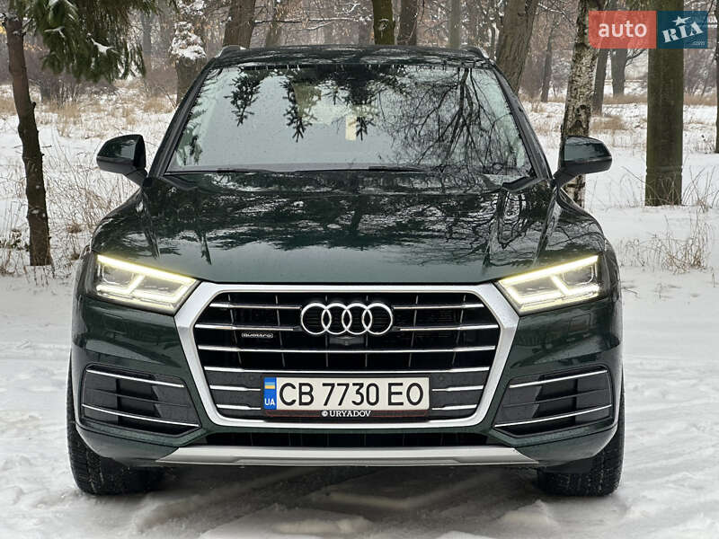 Позашляховик / Кросовер Audi Q5 2017 в Києві