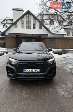 Внедорожник / Кроссовер Audi Q5 2021 в Киеве