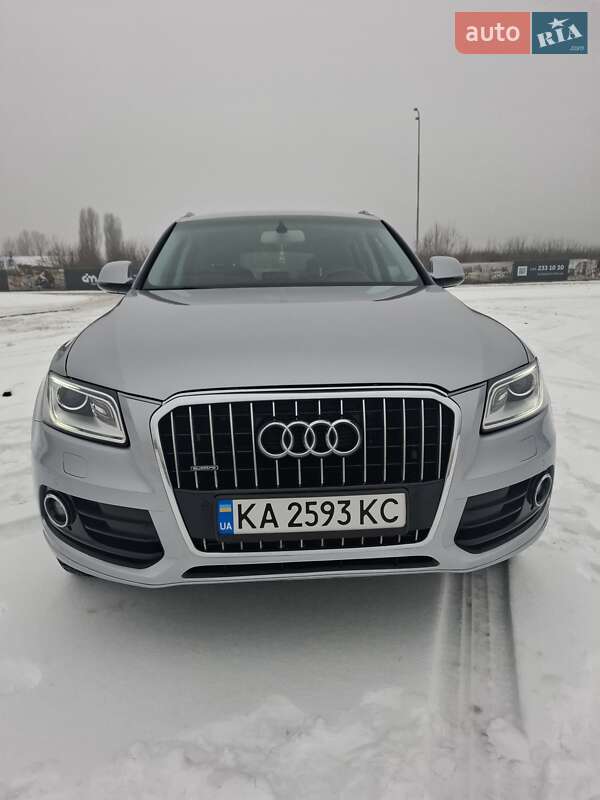 Внедорожник / Кроссовер Audi Q5 2016 в Киеве