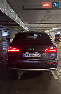 Позашляховик / Кросовер Audi Q5 2018 в Києві