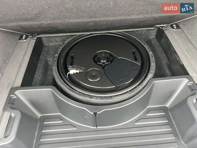 Внедорожник / Кроссовер Audi Q5 2015 в Дубно фото 90 Внедорожник / Кроссовер Audi Q5 2015 в Дубно