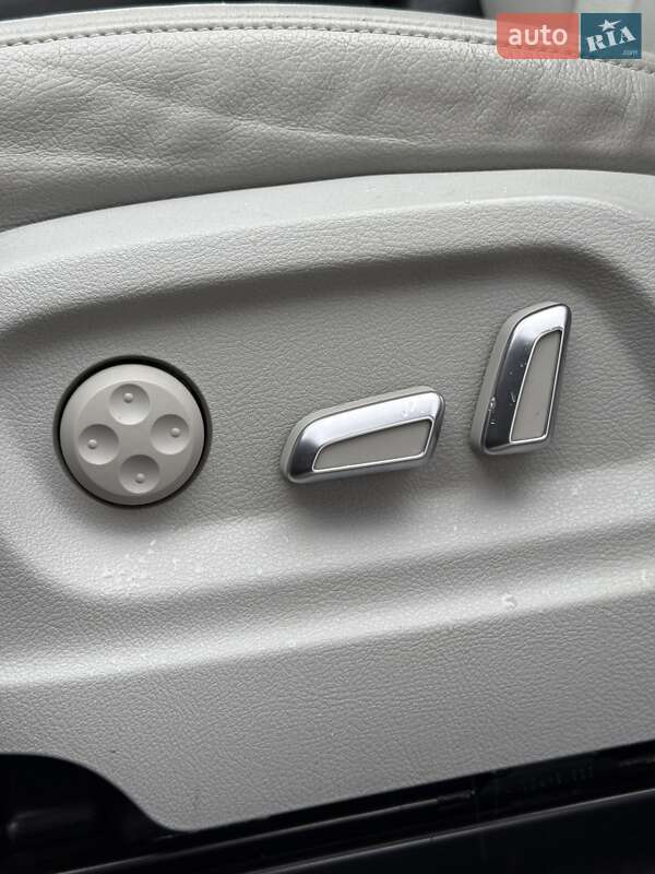 Внедорожник / Кроссовер Audi Q5 2013 в Сумах