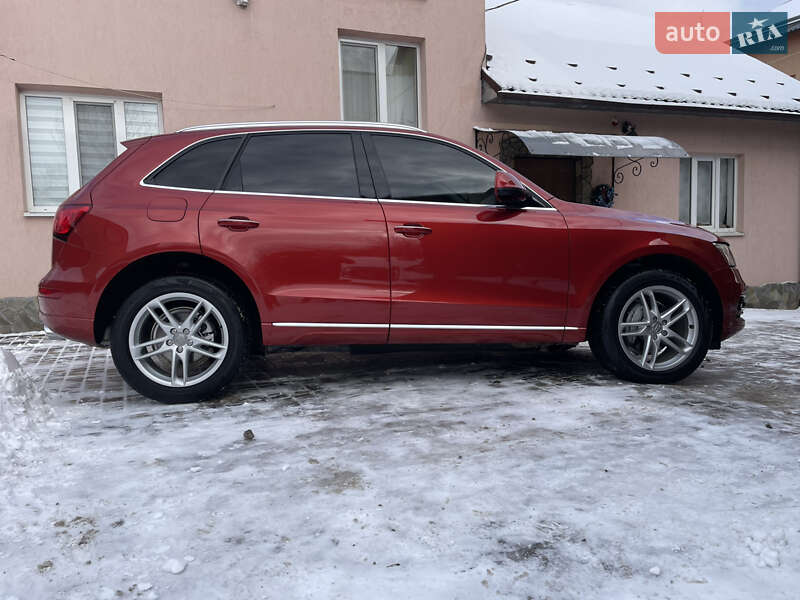 Внедорожник / Кроссовер Audi Q5 2014 в Черновцах