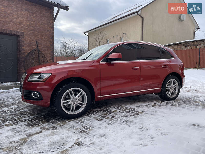 Внедорожник / Кроссовер Audi Q5 2014 в Черновцах