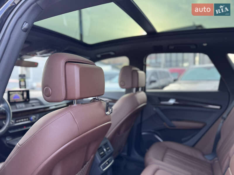 Внедорожник / Кроссовер Audi Q5 2020 в Ивано-Франковске