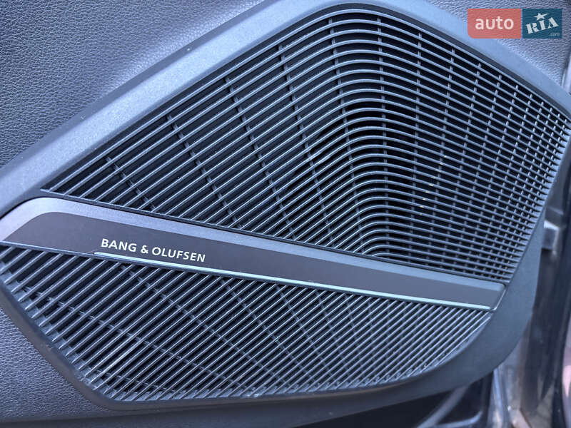 Внедорожник / Кроссовер Audi Q5 2017 в Дрогобыче