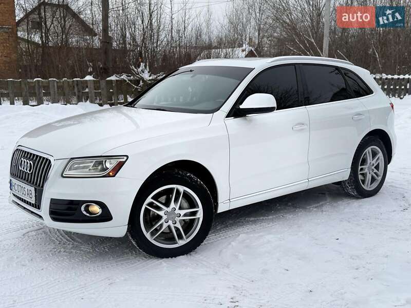 Внедорожник / Кроссовер Audi Q5 2015 в Старом Самборе