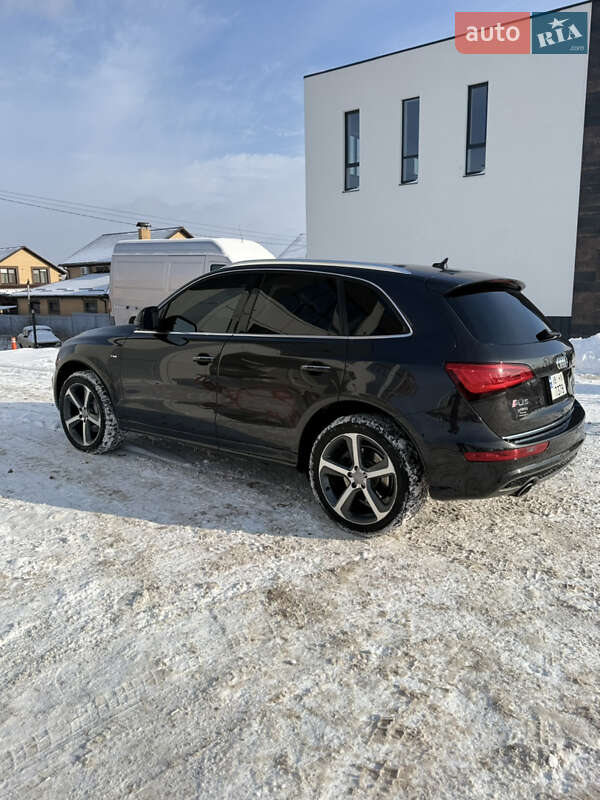 Внедорожник / Кроссовер Audi Q5 2015 в Виннице