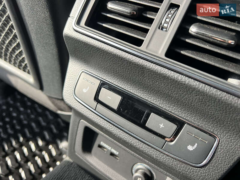 Внедорожник / Кроссовер Audi Q5 2019 в Киеве