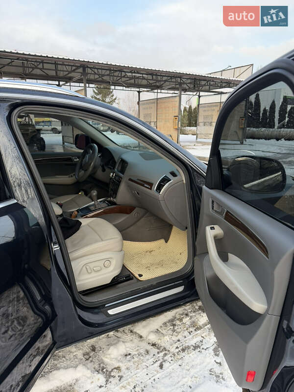 Внедорожник / Кроссовер Audi Q5 2012 в Сумах