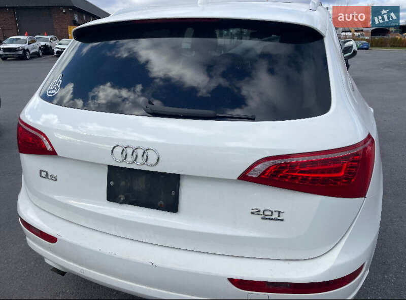 Внедорожник / Кроссовер Audi Q5 2012 в Львове