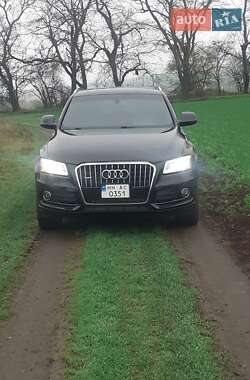 Внедорожник / Кроссовер Audi Q5 2015 в Раздельной
