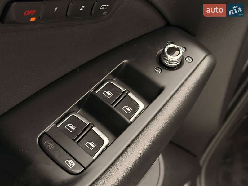 Внедорожник / Кроссовер Audi Q5 2015 в Дрогобыче