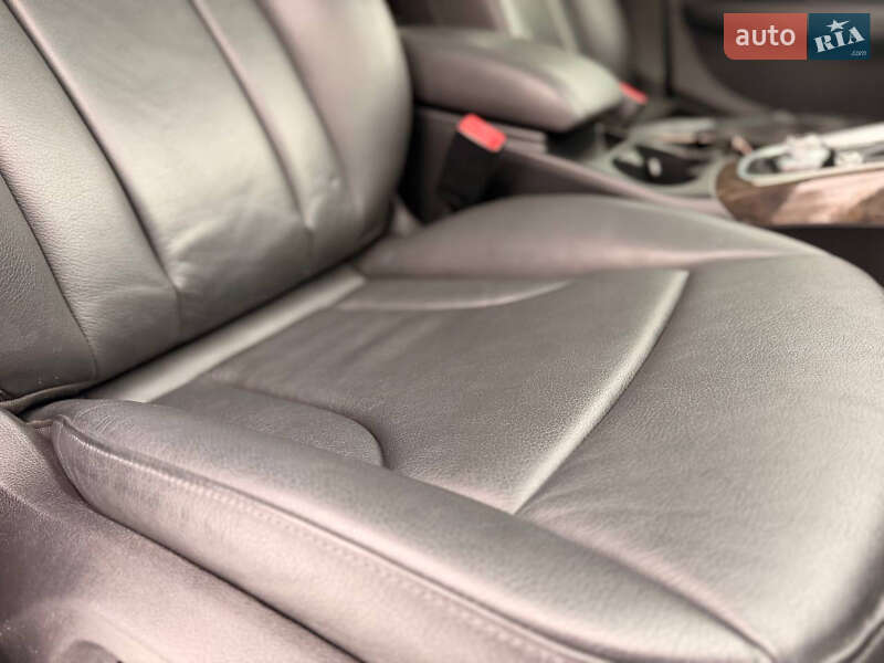 Внедорожник / Кроссовер Audi Q5 2015 в Дрогобыче