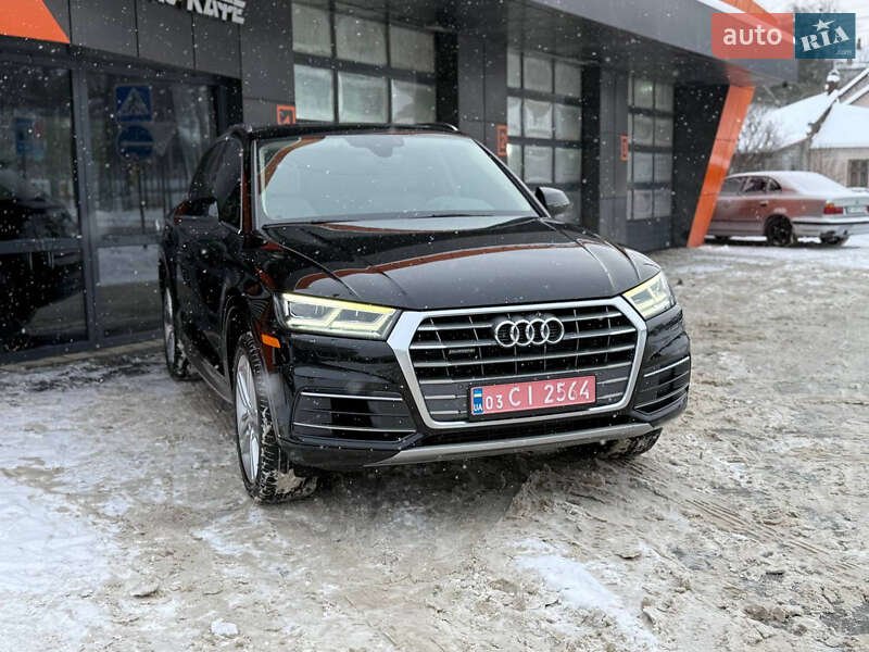 Внедорожник / Кроссовер Audi Q5 2017 в Львове