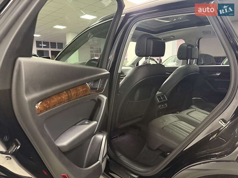 Внедорожник / Кроссовер Audi Q5 2017 в Полтаве