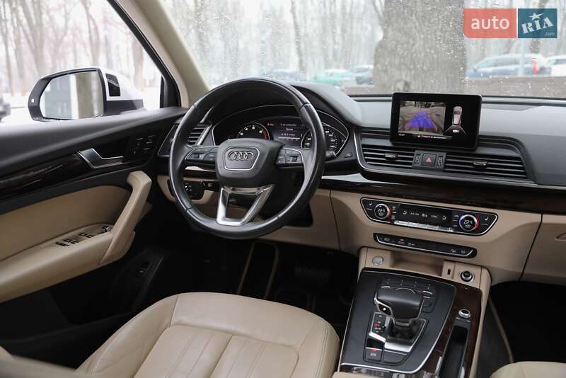 Внедорожник / Кроссовер Audi Q5 2019 в Харькове