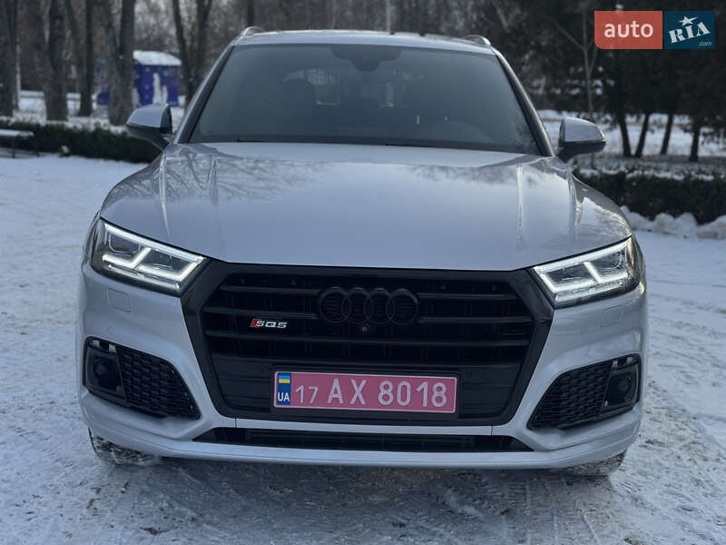 Внедорожник / Кроссовер Audi Q5 2019 в Лубнах