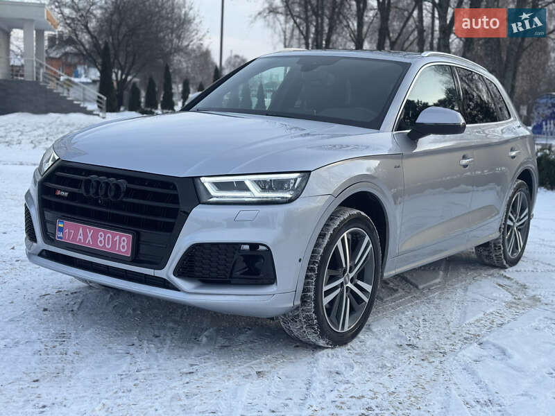 Внедорожник / Кроссовер Audi Q5 2019 в Лубнах