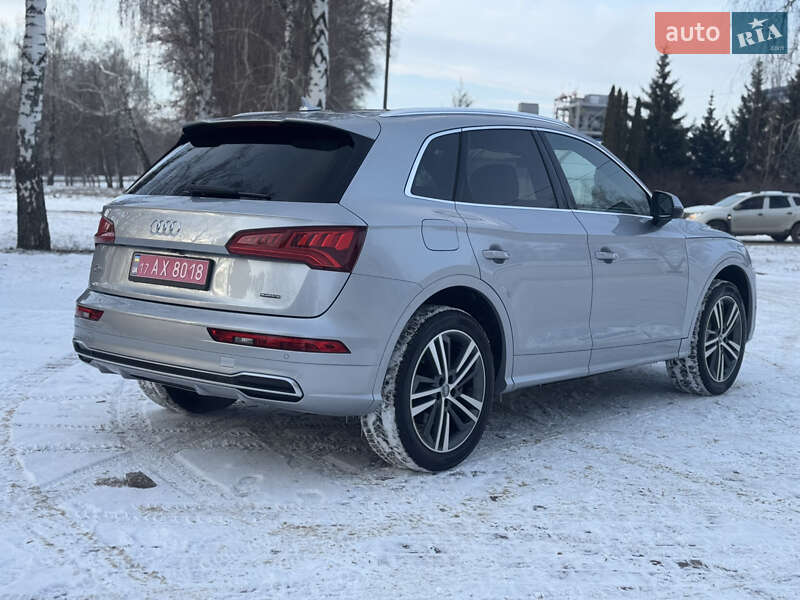 Внедорожник / Кроссовер Audi Q5 2019 в Лубнах