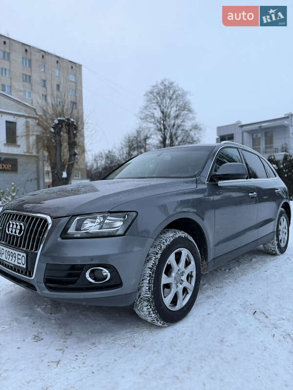 Внедорожник / Кроссовер Audi Q5 2015 в Каменец-Подольском