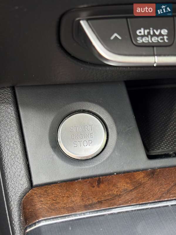 Внедорожник / Кроссовер Audi Q5 2018 в Белогородке