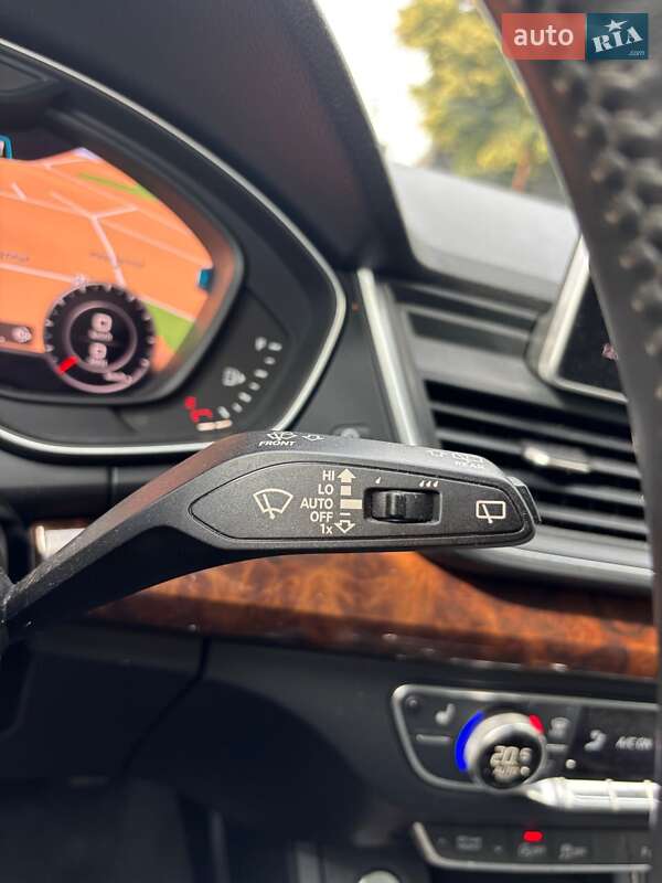 Внедорожник / Кроссовер Audi Q5 2018 в Белогородке