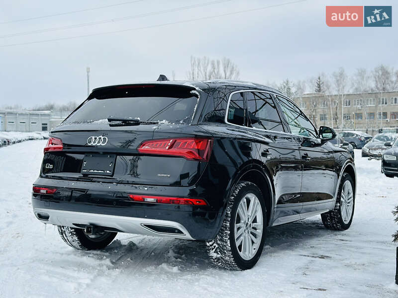 Внедорожник / Кроссовер Audi Q5 2019 в Харькове