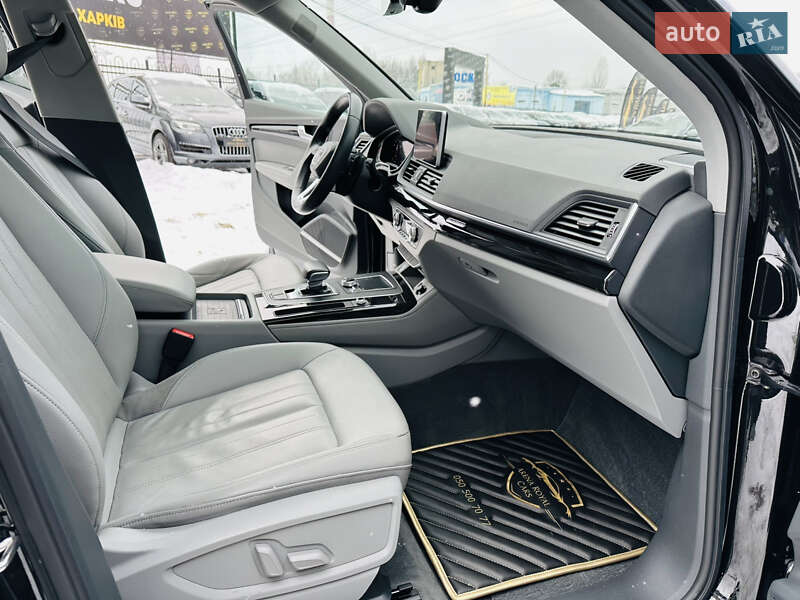 Внедорожник / Кроссовер Audi Q5 2019 в Харькове