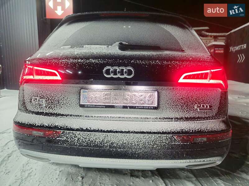 Внедорожник / Кроссовер Audi Q5 2018 в Днепре