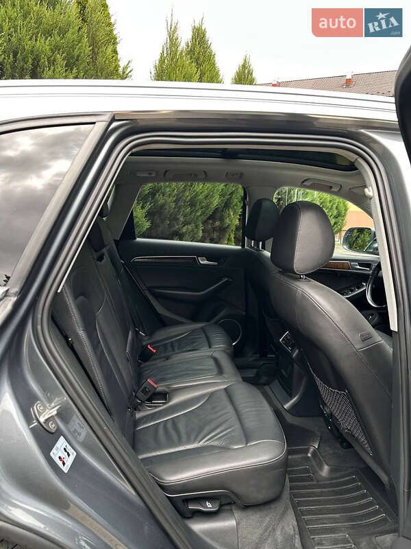 Внедорожник / Кроссовер Audi Q5 2014 в Самборе