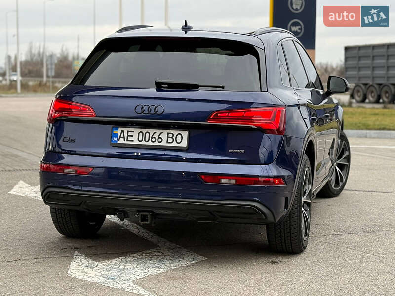 Внедорожник / Кроссовер Audi Q5 2020 в Днепре