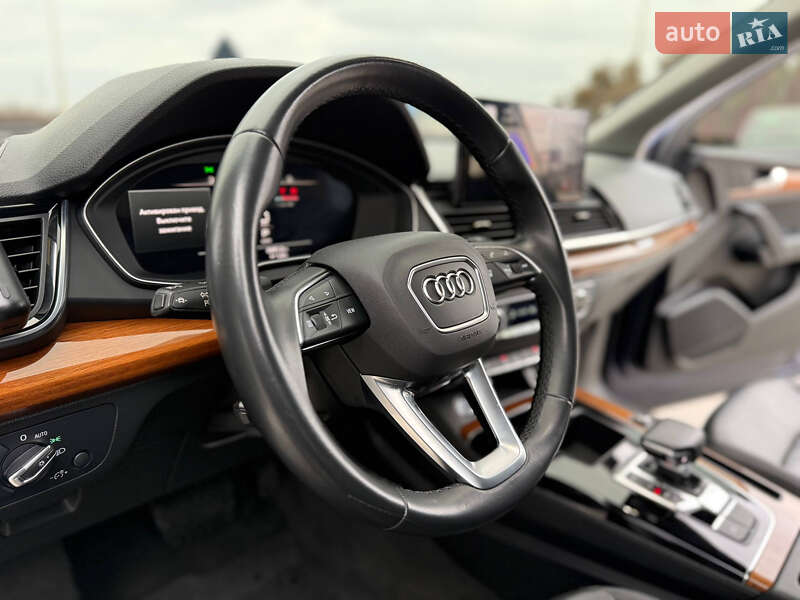 Внедорожник / Кроссовер Audi Q5 2020 в Днепре