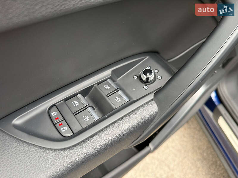 Внедорожник / Кроссовер Audi Q5 2020 в Днепре