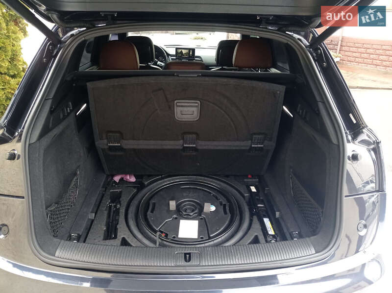 Внедорожник / Кроссовер Audi Q5 2019 в Ровно