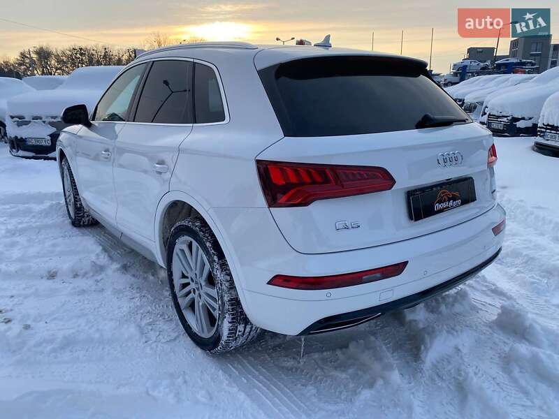 Внедорожник / Кроссовер Audi Q5 2018 в Львове