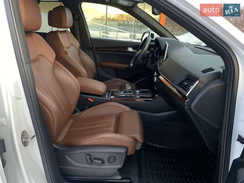 Внедорожник / Кроссовер Audi Q5 2018 в Львове