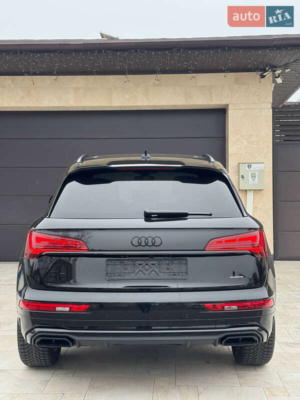 Внедорожник / Кроссовер Audi Q5 2024 в Одессе