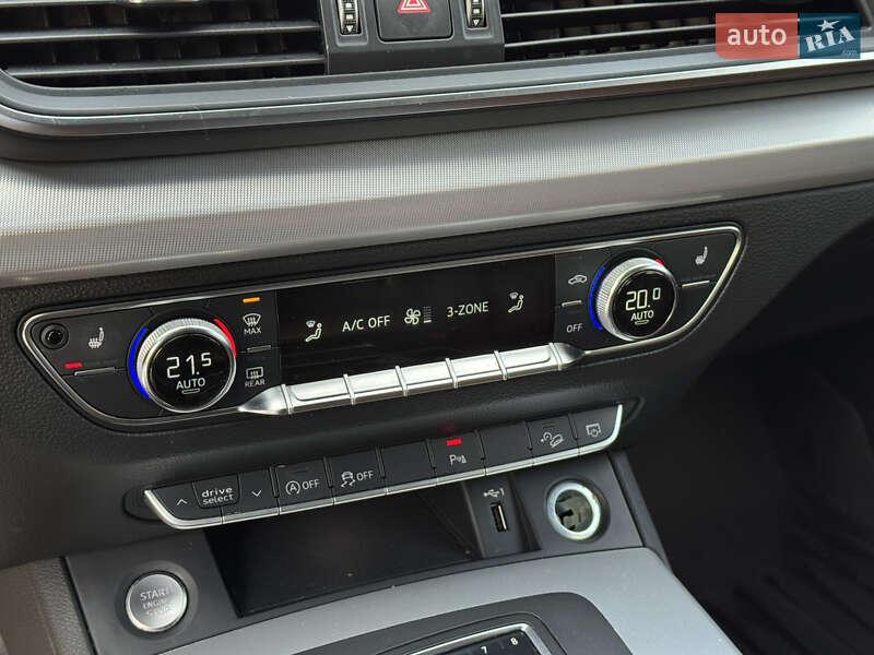 Внедорожник / Кроссовер Audi Q5 2018 в Киеве