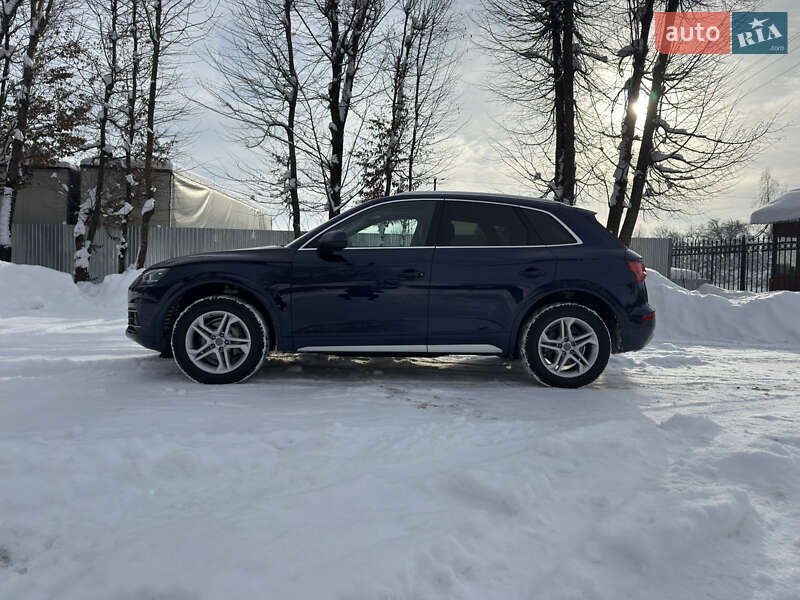 Внедорожник / Кроссовер Audi Q5 2018 в Тернополе